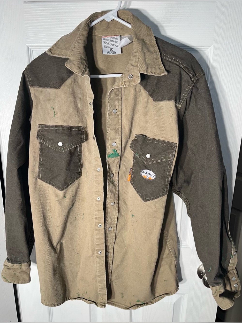 Vintage Men’s Rasco FR Heavyweight Long Sleeve Snap Work Shirt Large Paint Marks